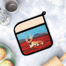 Load image into Gallery viewer, Caribou Fields Pot Holder with Pocket
